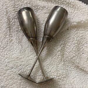 Elegant Silver Champagne Flutes